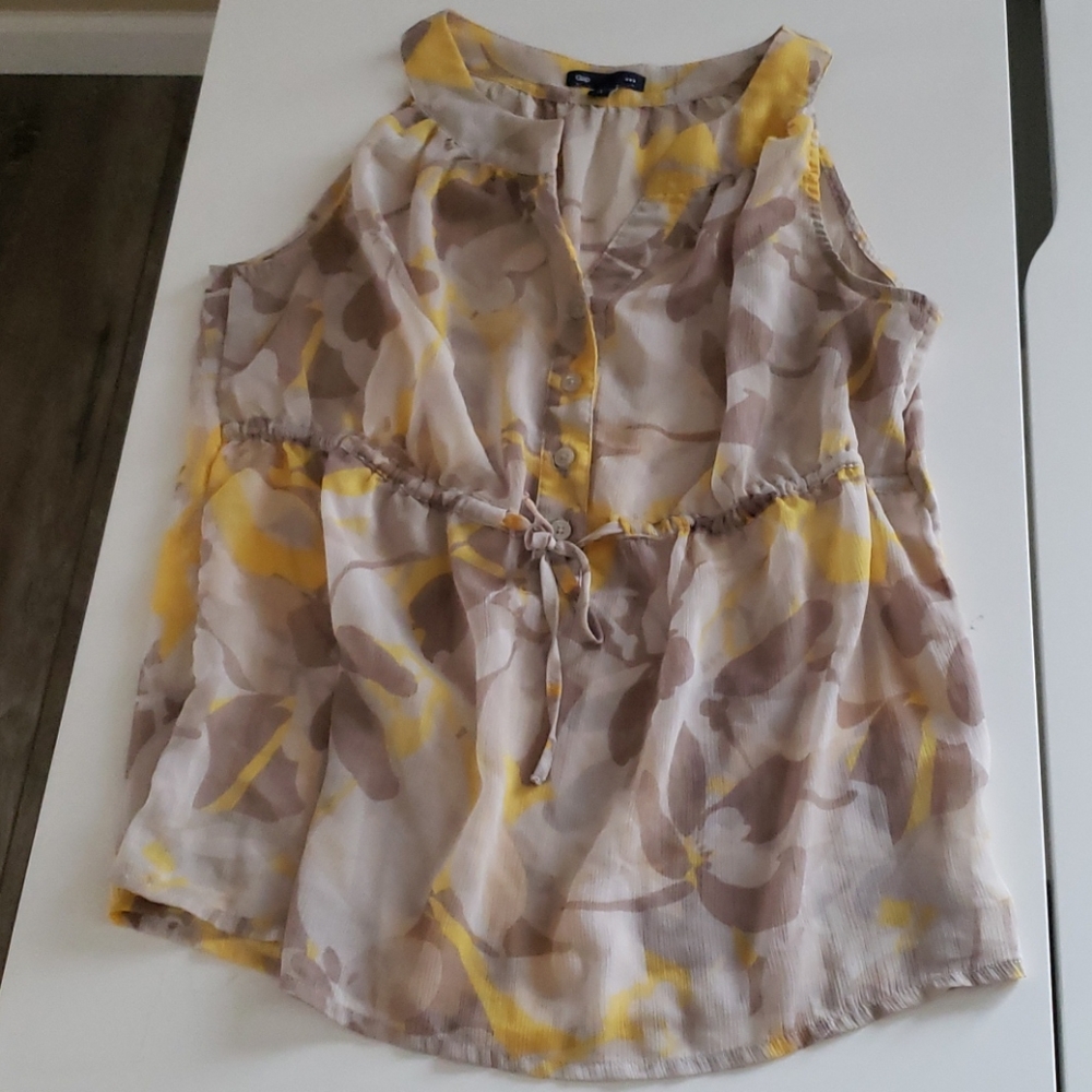 🚩Sale🚩Gap sheer floral top XS